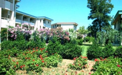 ���� ����� Kundu Holiday Village HV-1*