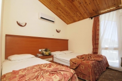 ���� ����� Adonis Hotel 3*