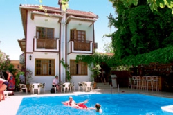 ���� ����� Adonis Hotel 3*