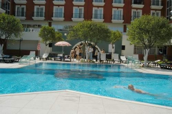 ���� ����� Esdem Garden Hotel 4*