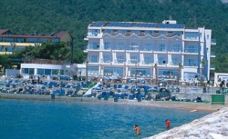   La Perla Resort 4*