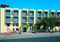 ���� ����� Larissa Club 3*