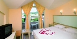 ���� ����� Mr. Crane Hotel 3*