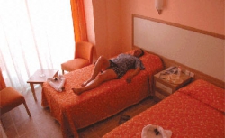 ���� ����� Mr. Crane Hotel 3*