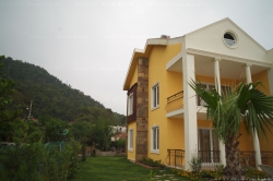 ���� ����� Partmezzo Apart 3*