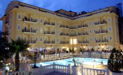���� ����� Sinatra Hotel 4*