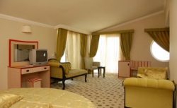 ���� ����� Club Side Antemis 4*