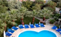 ���� ����� Hera Beach Hotel 3*