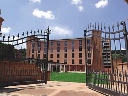���� ����� Area Hotel 3*