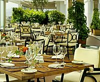 ���� ����� Metropolitan Hotel 5*