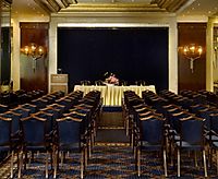 ���� ����� Metropolitan Hotel 5*
