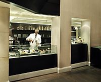 ���� ����� Metropolitan Hotel 5*