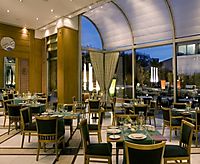 ���� ����� Metropolitan Hotel 5*