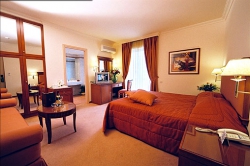 ���� ����� Athens Atrium Hotel 4*