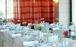 ���� ����� Avra Hotel Rafina 4*