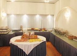 ���� ����� Candia Hotel 3*