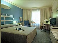 ���� ����� Holiday Inn Athens-Attica Avenue Hotel 5*