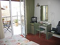 ���� ����� Adrian Hotel 3*