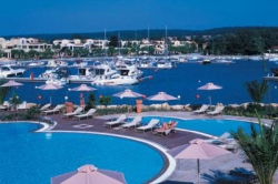 ���� ����� Sani Asterias Suites 5*