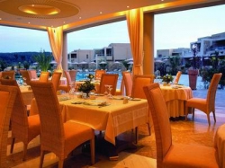���� ����� Sani Asterias Suites 5*