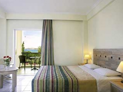 ���� ����� Portes Beach 4*
