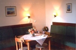 ���� ����� John  Mary Hotel 4*