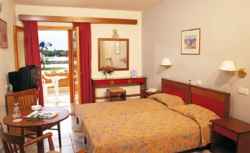 ���� ����� Malia Beach 4*