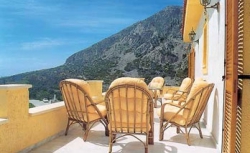 ���� ����� Petrinos Mylos 4*