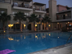 ���� ����� Leoniki Residense 4*