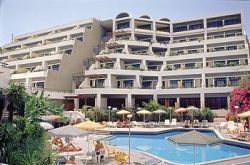 ���� ����� Macaris  Suites & Spa 4*