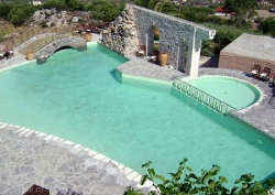 ���� ����� Arolithos Traditional Village 4*