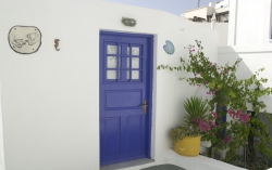 ���� ����� On The Rocks Hotel 5*