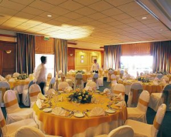 ���� ����� Mediterranian Beach Hotel 4*
