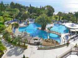 ���� ����� Mediterranian Beach Hotel 4*