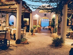 ���� ����� Finikias Place 3*