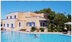 ���� ����� Avra Hotel 3*