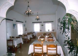 ���� ����� Avra Hotel 3*