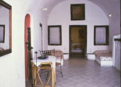 ���� ����� Uranos Houses 4*