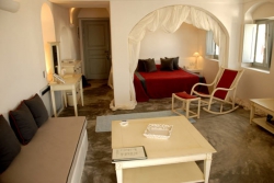 ���� ����� Andronis Luxure Suites 5*