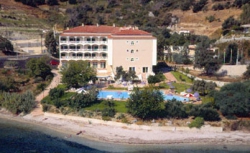   Adonis Beach Hotel 3*