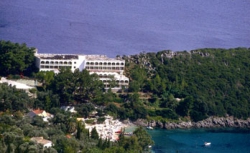 ���� ����� Akrotiri Beach Hotel 4*