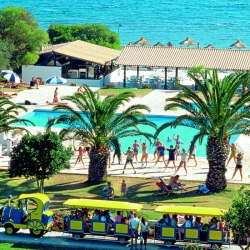 ���� ����� Messonghi Beach Hotel 3*