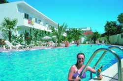 ���� ����� MegaHotel 2*