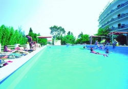 ���� ����� Potamaki Hotel 3*