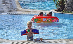 ���� ����� Avra Beach Resort Hotel  Bungalows 4*