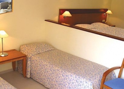 ���� ����� Avra Beach Resort Hotel  Bungalows 4*