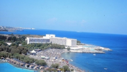 ���� ����� Eden Roc Resort Hotel  Bungalows 4*