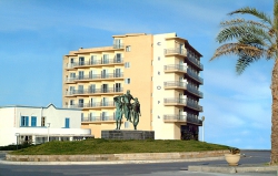 ���� ����� Europa APT(B) 4*