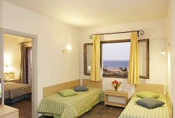 ���� ����� Mikri Polis 4*