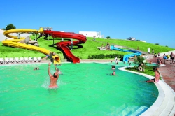 ���� ����� Family Village 4*